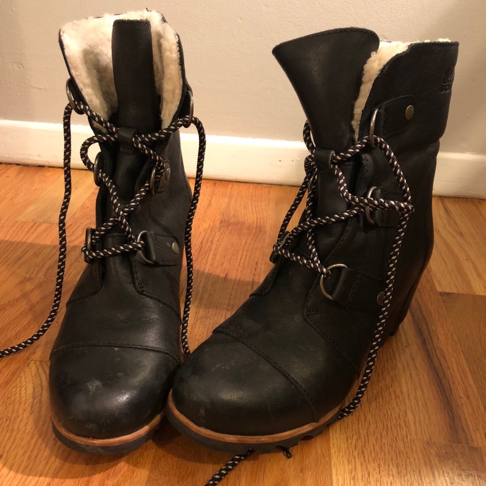 Sorel Joan Of Arctic Wedge Mid Shearling Boot